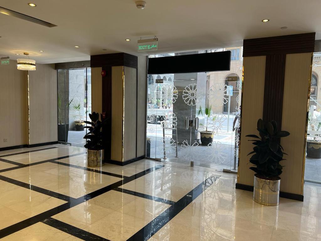 Al Ansar Golden Tulip Hotel Medina Bagian luar foto