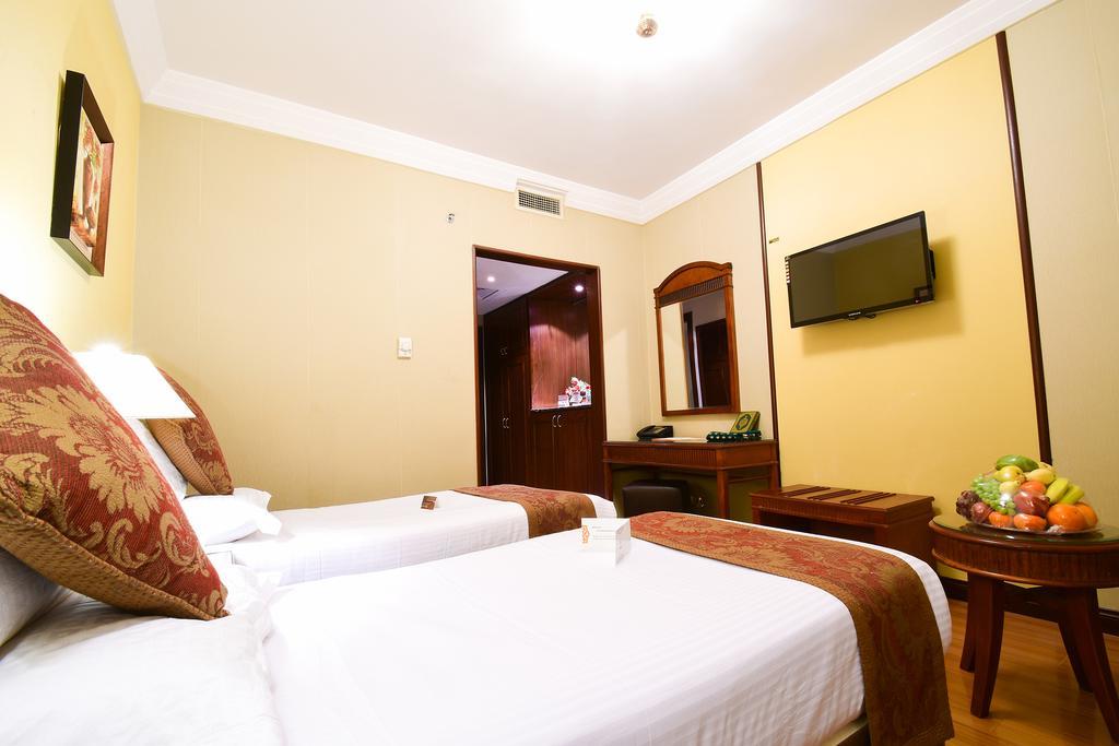 Al Ansar Golden Tulip Hotel Medina Bagian luar foto