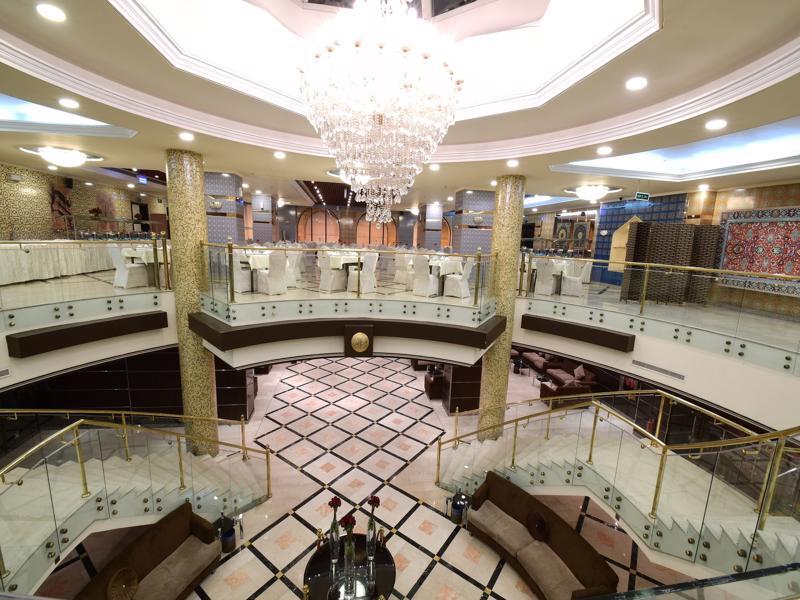 Al Ansar Golden Tulip Hotel Medina Bagian luar foto