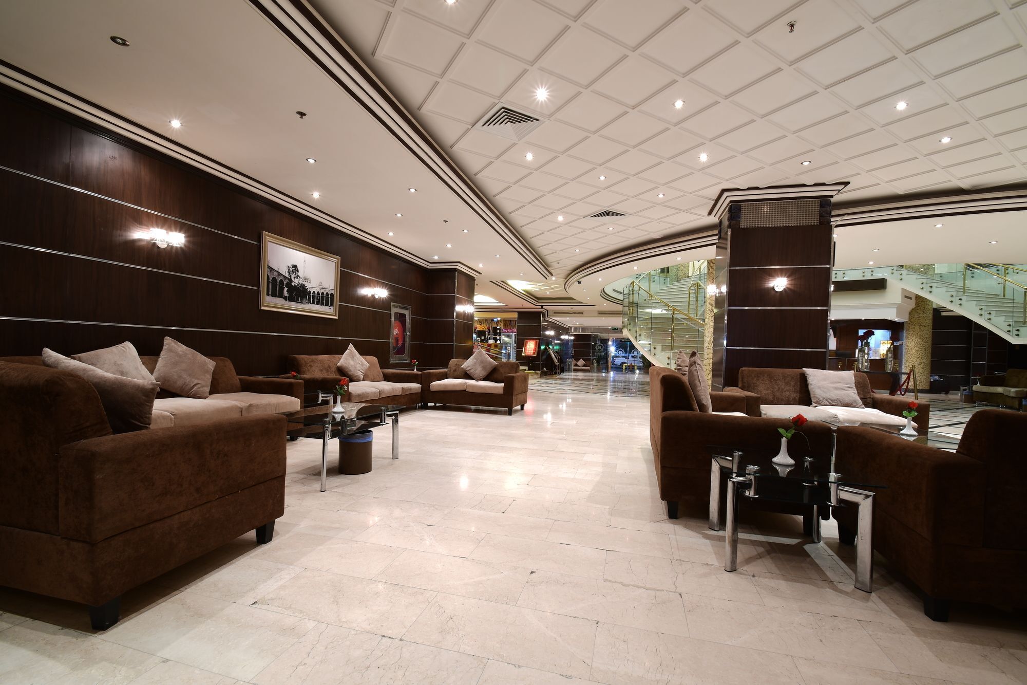 Al Ansar Golden Tulip Hotel Medina Bagian luar foto